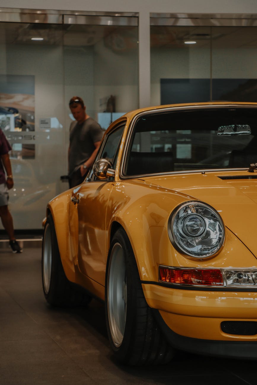 Formula 1 Engine Swap: Lanzante Builds the Ultimate Porsche 930 Twin-Turbo V6