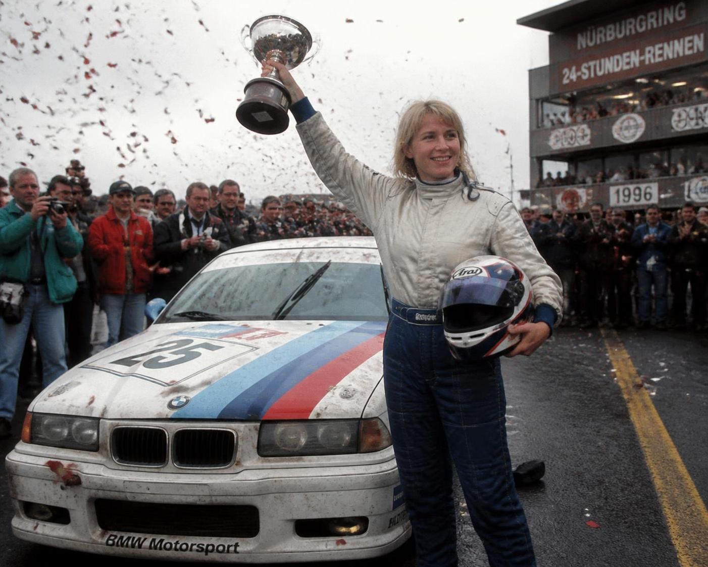 How Sabine Schmitz, driving as Sabine Reck